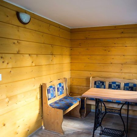 Domek Pod Klonem Agroturystyka Białowieża エクステリア 写真